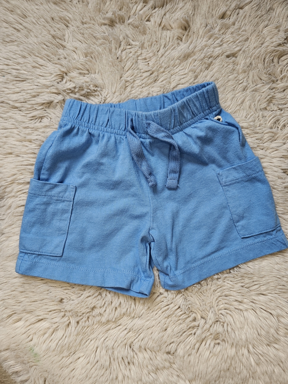 5/20$ GAP Blue Cargo Shorts 12-18M Toddler –🩷
